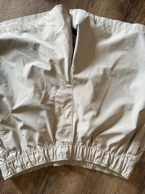 Hollister Cream Elastic-Waist Cropped Top